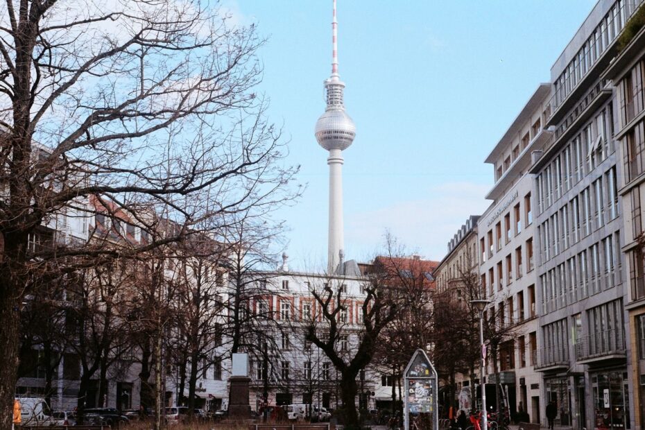 Firmenumzug Berlin: Fenstertausch im neuen Büro